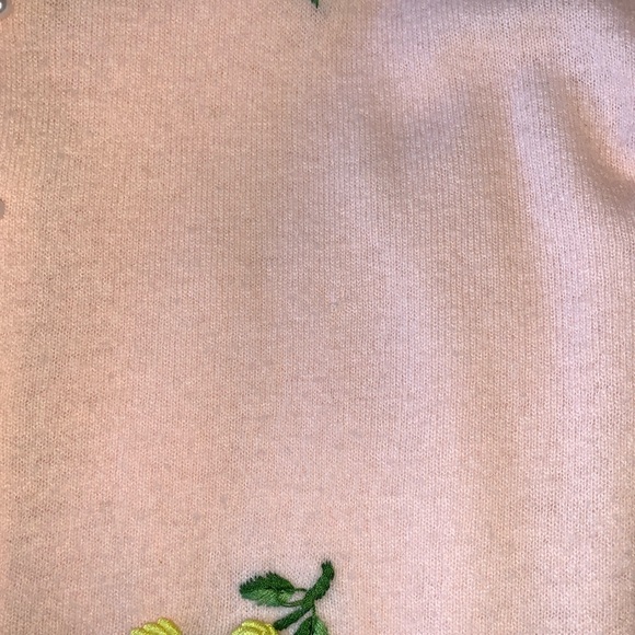Vintage Cashmere Knit Cardigan: Fully Lined, Pearly Buttons, Flowers, Spring! - Picture 14 of 16